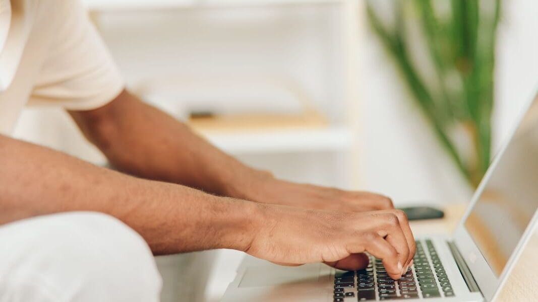 AI and SEO: User searching online